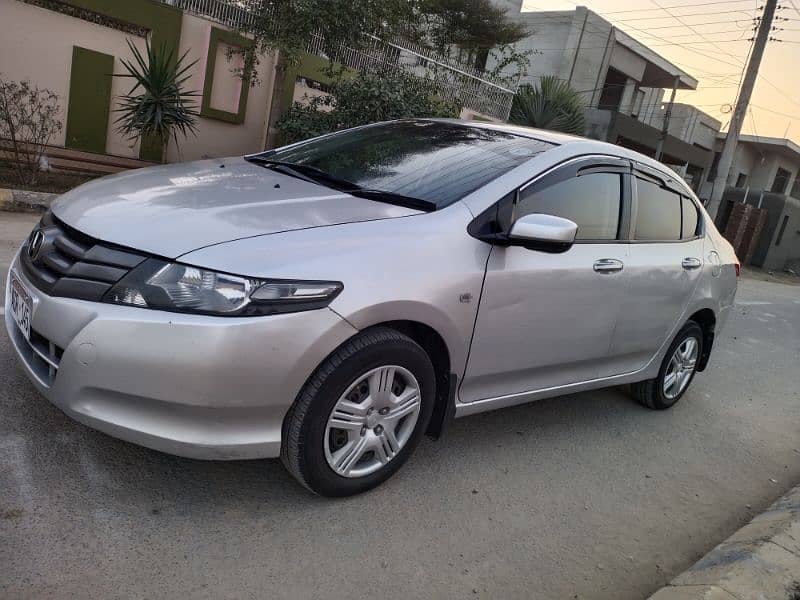 Honda City IVTEC 2009 JUST A LIKE BRAND NEW CAR urgent sale 4