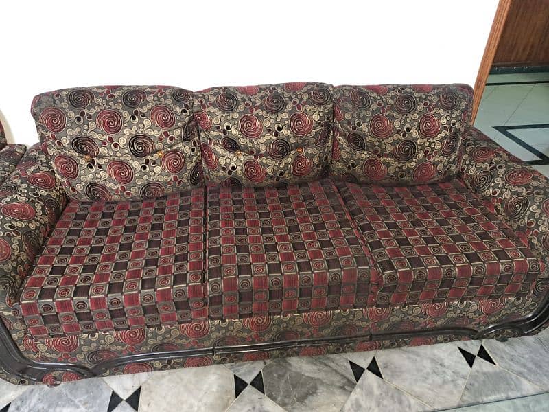 sofa set best condition 1