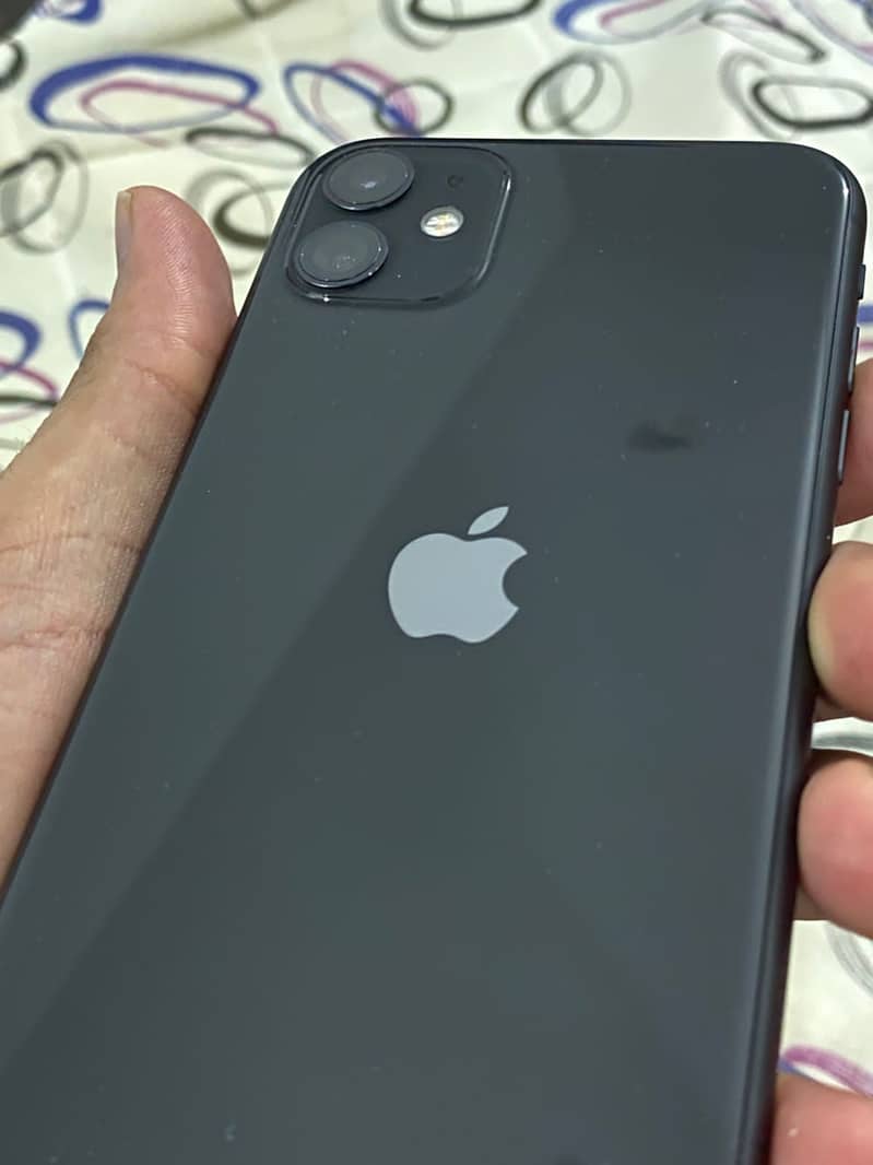 Apple iPhone 11 0