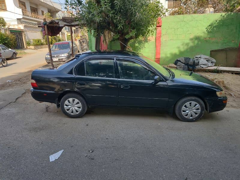 Toyota Corolla XE 1999 13