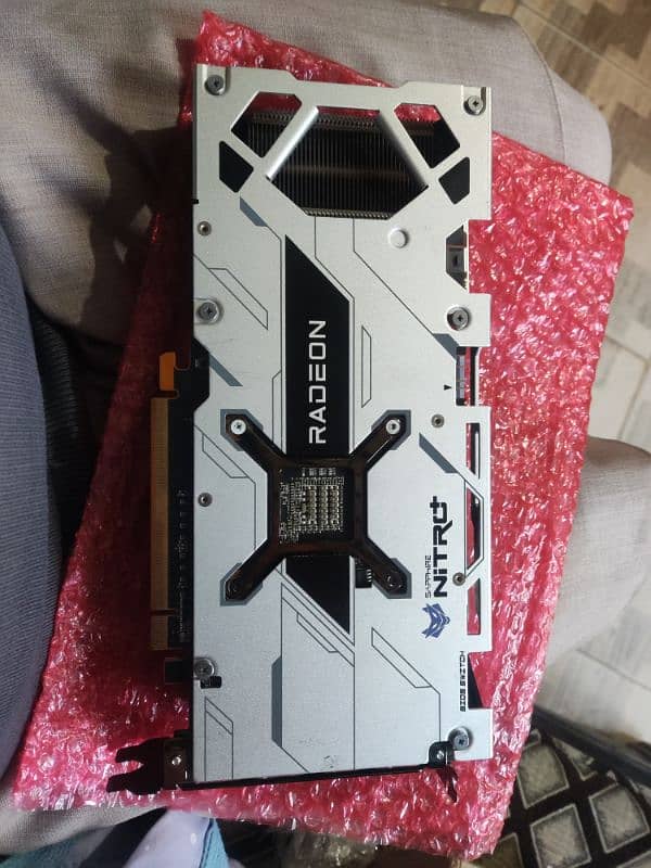 Sapphire Rx6600XT Nitro +- 8GB - Repasted - Max 70c in 6 Mint Furmark 3