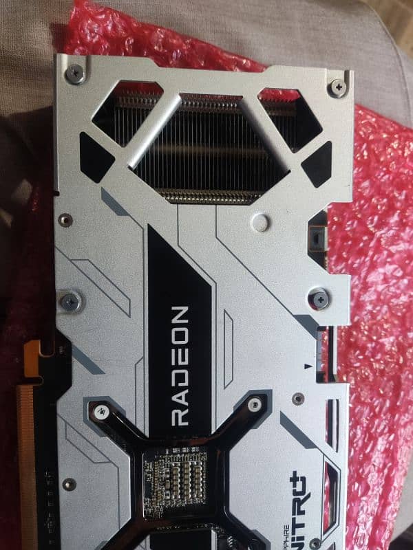 Sapphire Rx6600XT Nitro +- 8GB - Repasted - Max 70c in 6 Mint Furmark 4