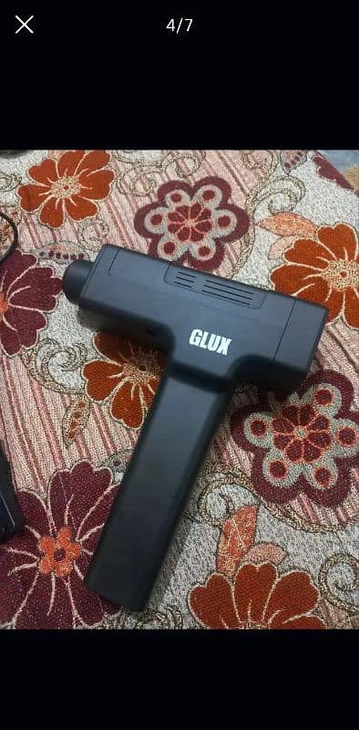 GlUx massager Gun 3