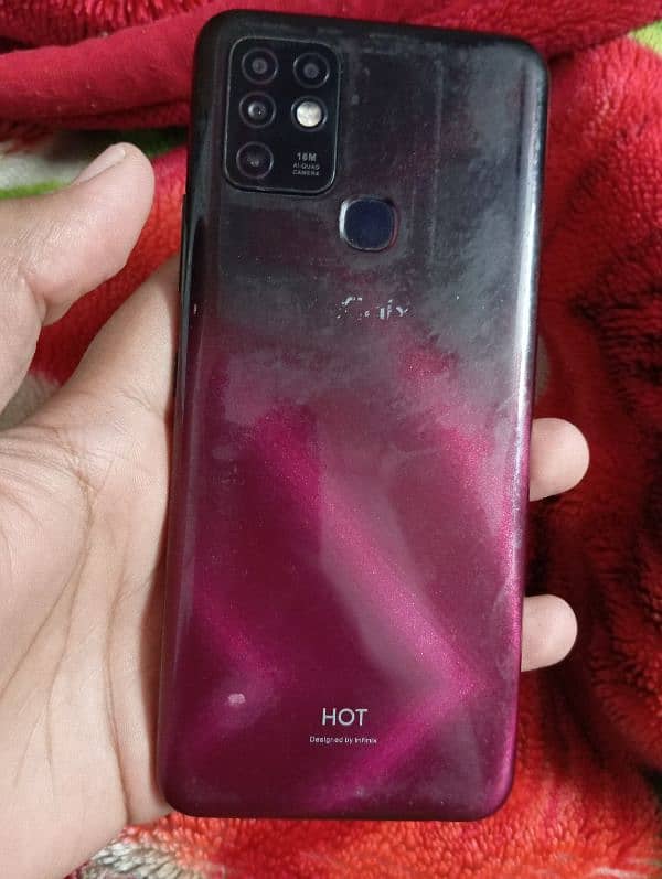 Infinix HOT10 3