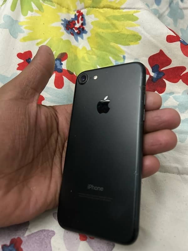 iphone 7 pta approved 128 gb all ok 0