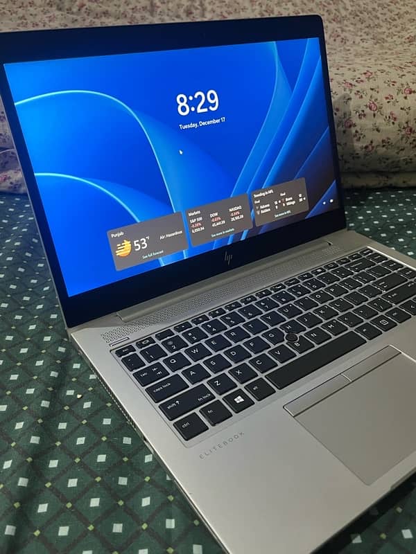 HP EliteBook 840 g5 i5 8th generation 16gb Ram 3