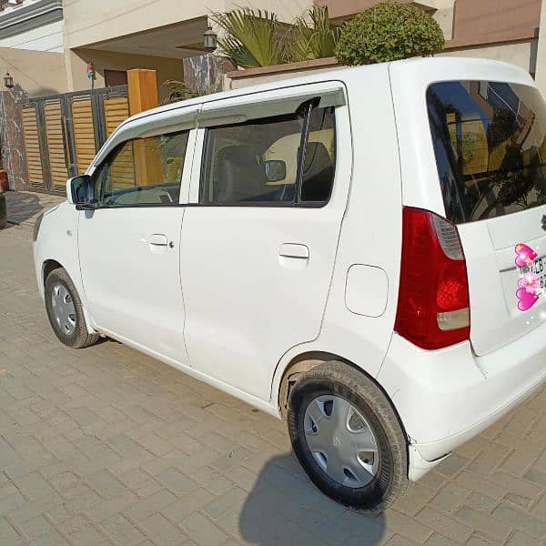 Suzuki Wagon R 2017 5