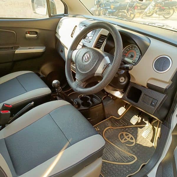 Suzuki Wagon R 2017 8