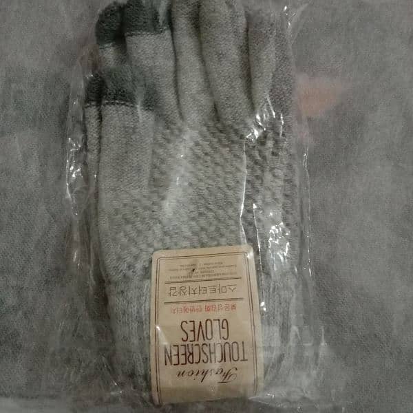 TOUCH SCREEN GLOVES NEW 3