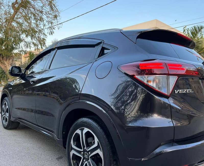 Honda Vezel Z Sensing 2014 / 2019 3