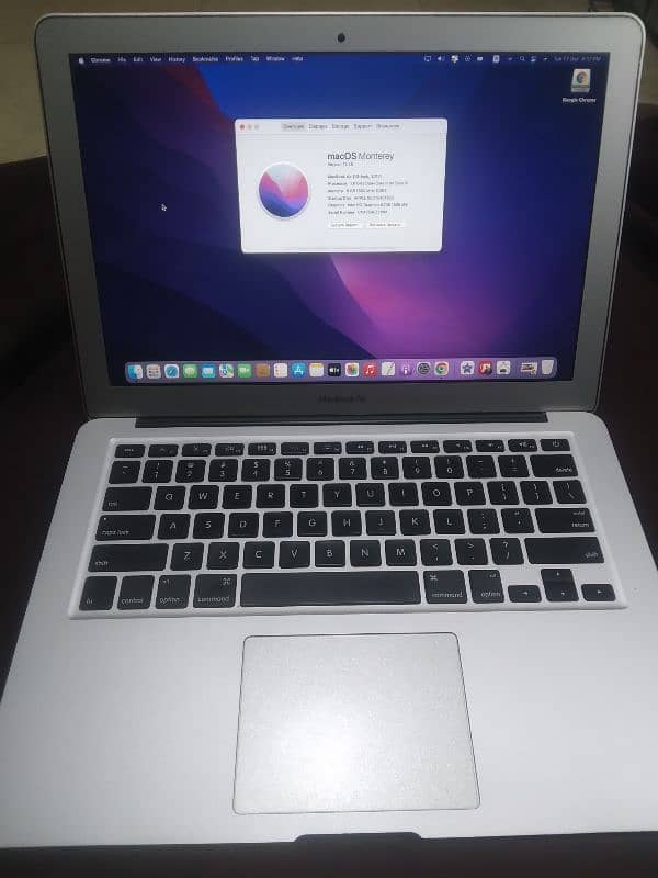 MacBook air 2017  8gb ram 1