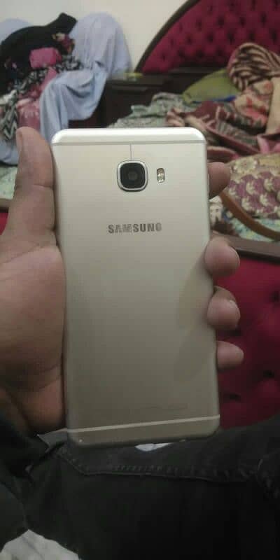 Samsung Galaxy C7 2