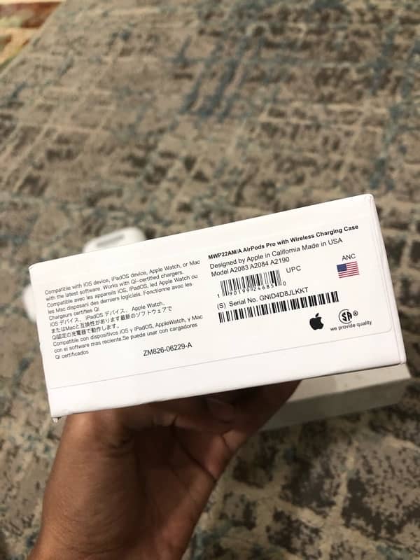 apple copy airpods made in USA contact on this number 03151133287 3