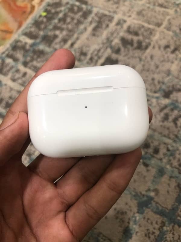 apple copy airpods made in USA contact on this number 03151133287 13