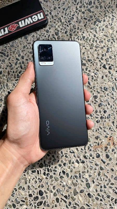 ViVo V20 1