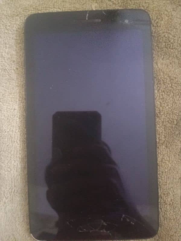 Huawei mediapad panel broken for sell in malir cantt 0