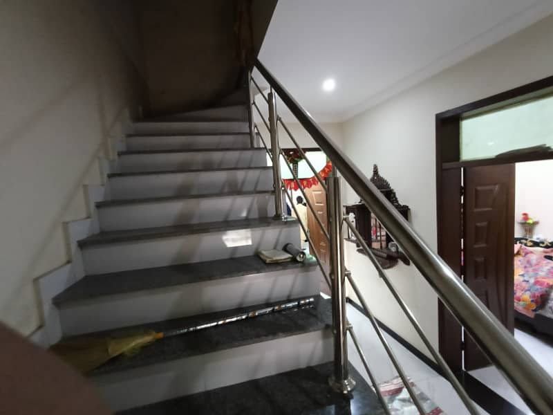 8 Marla Double Unit house for sale in Military Accounts Society Near park masjid and market 16