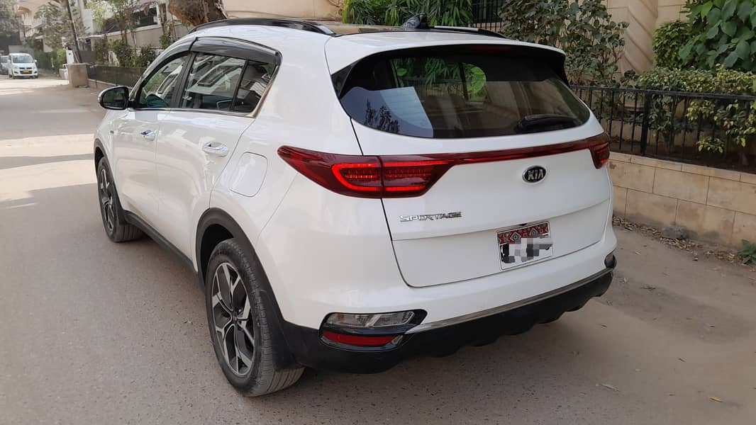 KIA Sportage Awd Model 2021 4