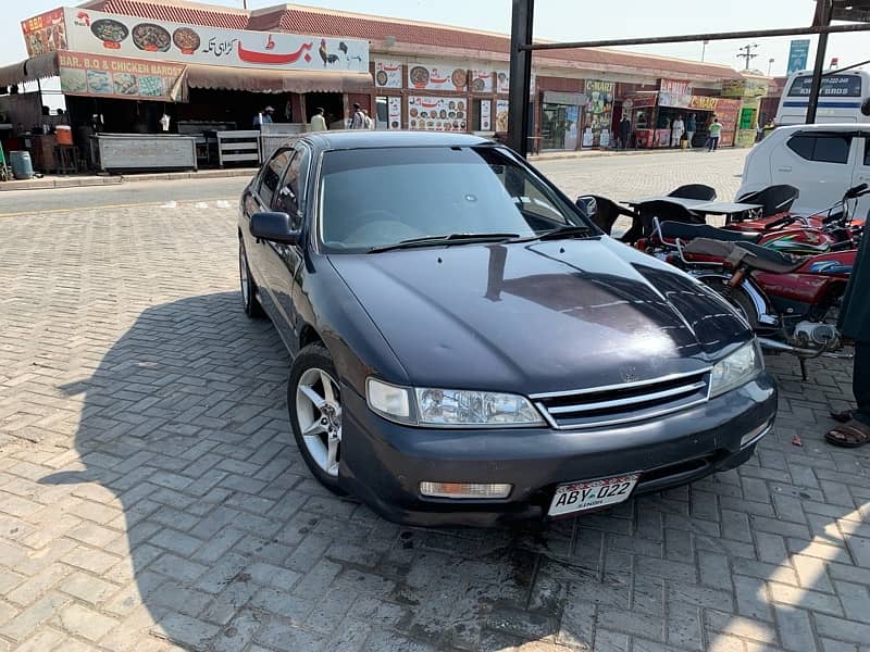 Honda Accord 1998 4