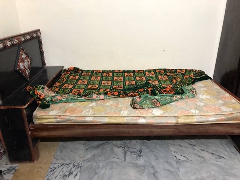 single Bed With Foam 4