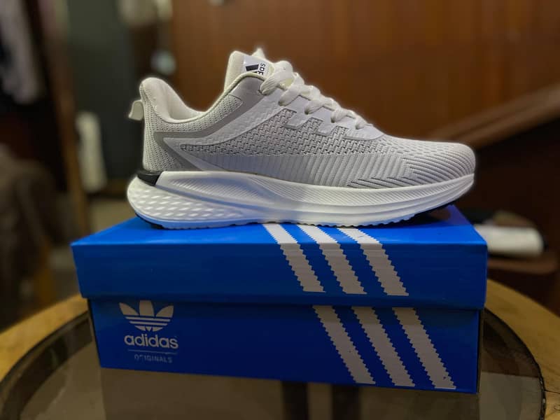 Adidas Smart Best Trainer Sneakers - Stylish and Comfortable 3