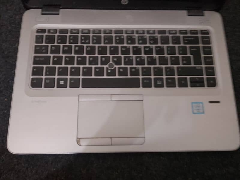 HP Inter Core I7 6th gen 8 GB RAM 256 SSD 3