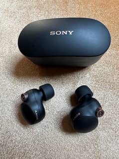 Sony earbuds 1000XM4