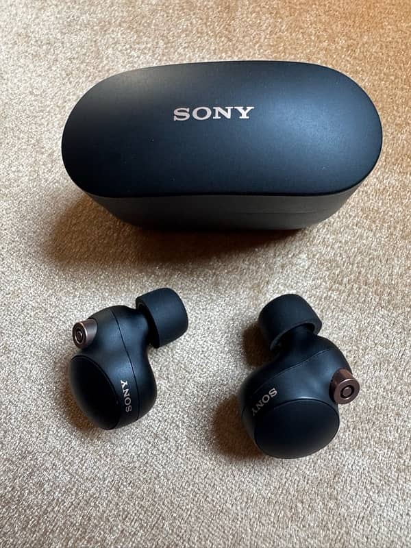 Sony earbuds 1000XM4 0