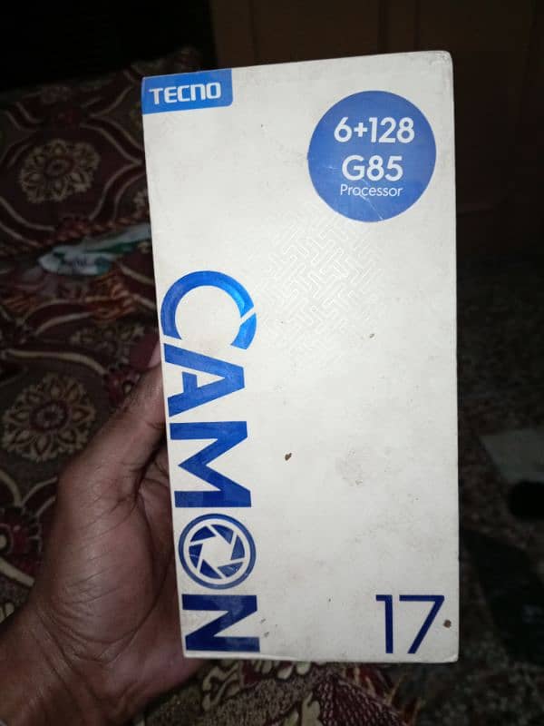 tecno camon 17 with box 7