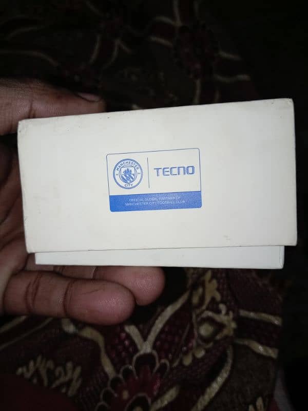 tecno camon 17 with box 10