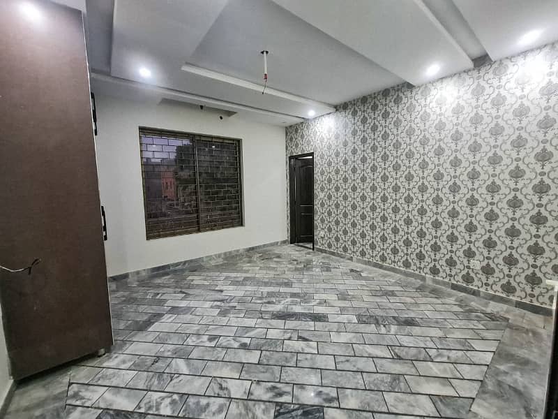 1 Kanal Vip Upper Portion Available For Rent In Arcitect Society Near Johertown Ucp University Lahore 13