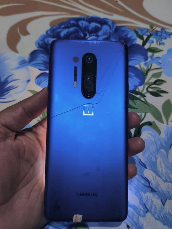 OnePlus 8 pro, 12/256, dual sim approved. 0