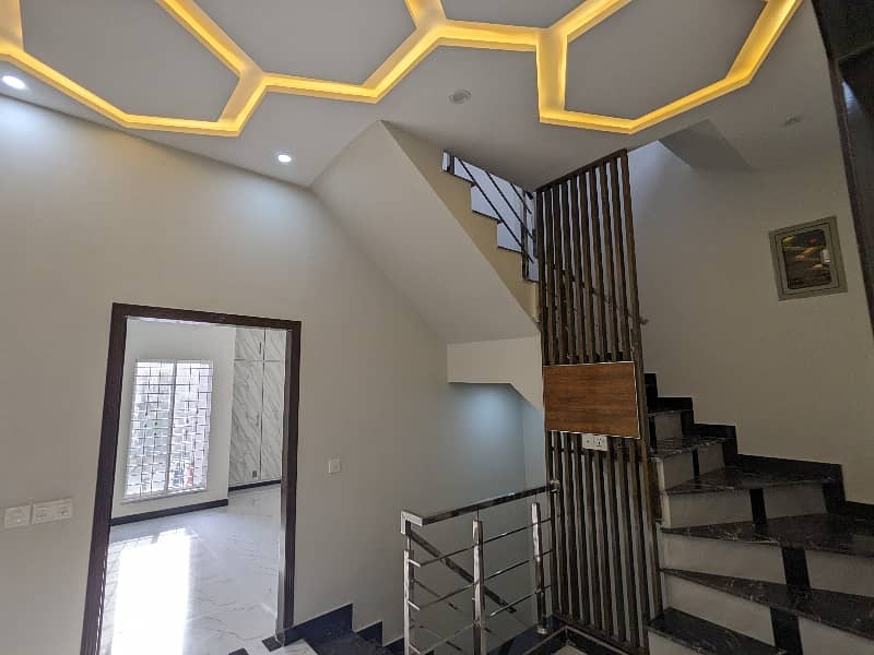 3.5 Marla Brand New Luxery Leatest Vip Modern Stylish Double Storey Double Unit House Available For Sale In Johertown Phase 2 Lahore By Fast Property Services With Original Pics 7