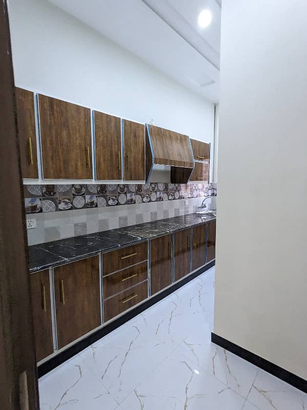 3.5 Marla Brand New Luxery Leatest Vip Modern Stylish Double Storey Double Unit House Available For Sale In Johertown Phase 2 Lahore By Fast Property Services With Original Pics 8