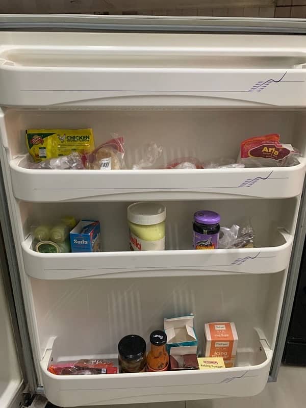 Dawlance Refrigerator for Sale 9