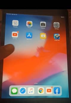 iPad mini 2 capacity 16 GB. well condions