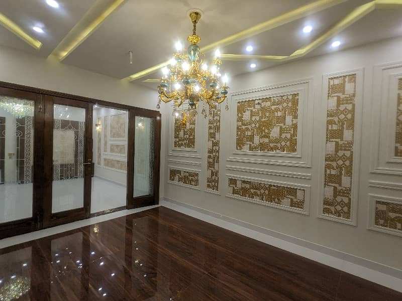 10 MARLA Vip Brand New Luxury Modern Style Double Storey Stylish House Available For Sale In OPF Society Lahore By Fast Property Services Lahore. 4