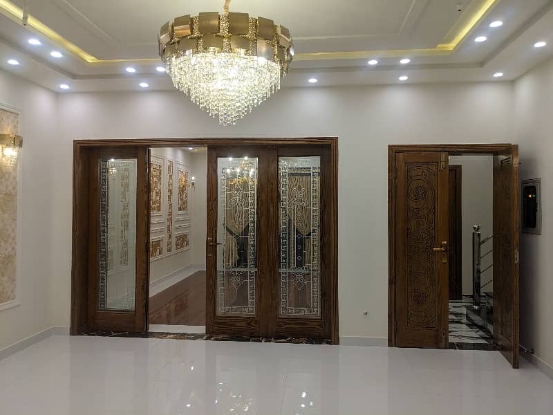 10 MARLA Vip Brand New Luxury Modern Style Double Storey Stylish House Available For Sale In OPF Society Lahore By Fast Property Services Lahore. 20