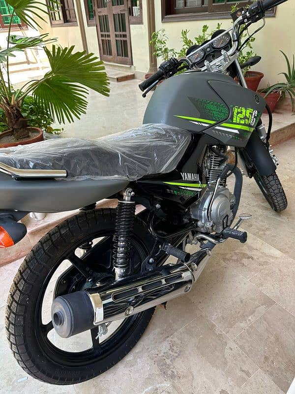 YAMAHA YBR 125G used for sale 3