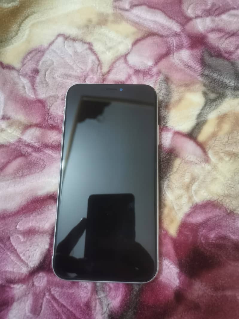 iPhone XR 64gb 0