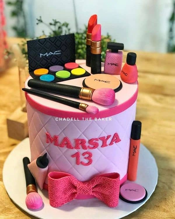 Make up Cake Available 0