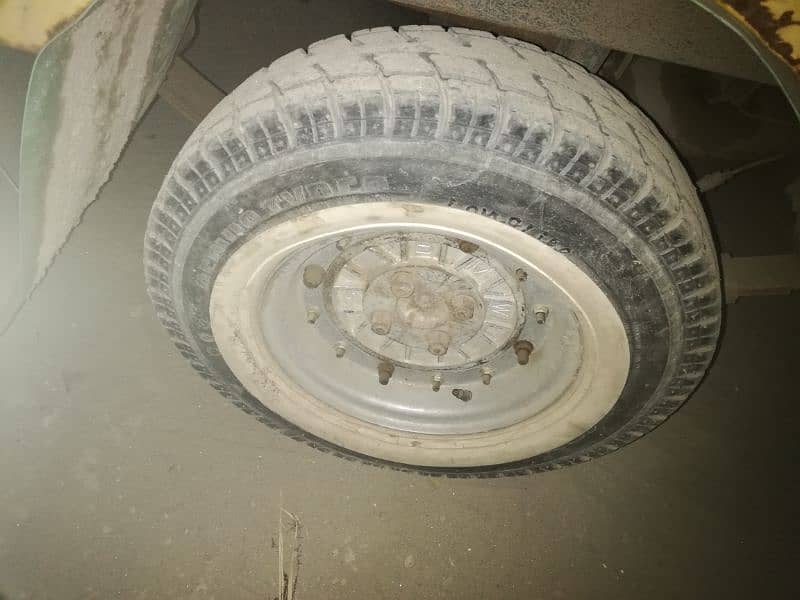 6 Seater Rozgar Rickshaw in good condition for sale 9