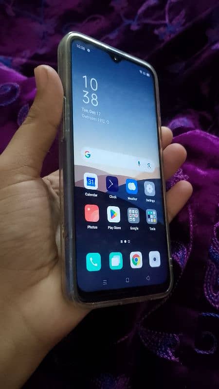 Oppo F9 4gb 64gb 3