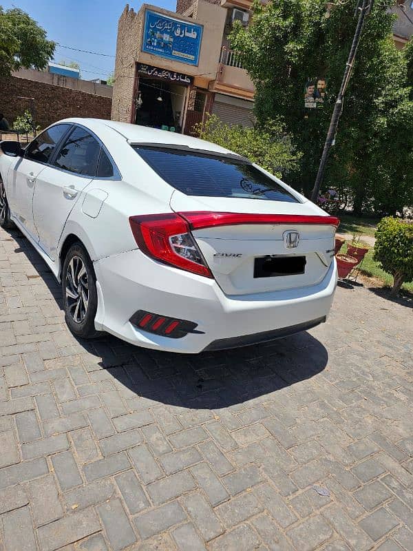 Honda Civic VTi Oriel Prosmatec 2018 8