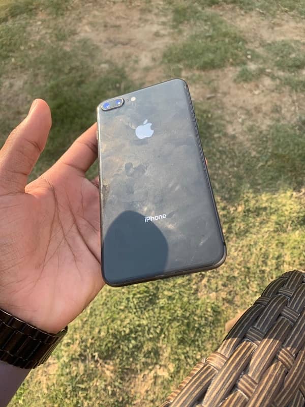 iphone 8 plus 2