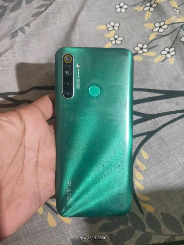 Realme 5i 0