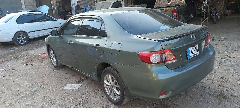 Toyota Corolla GLI 2011 3