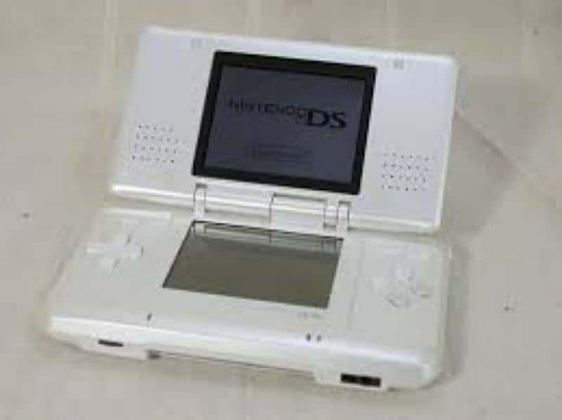 NINTENDO DS 0