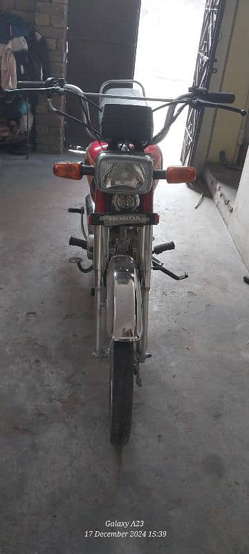 70cc motorcycle urgent sale 03260086726 2