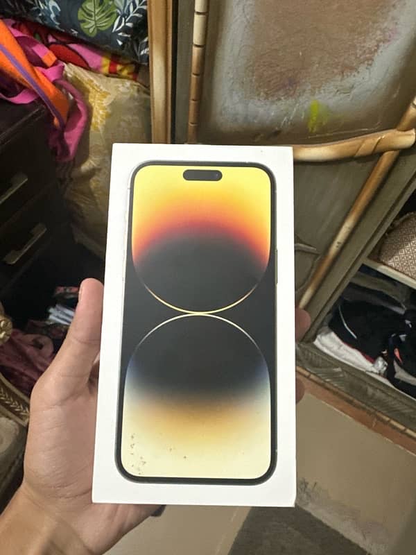 Iphone 14 pro max - Non-PTA - bought from UK 0